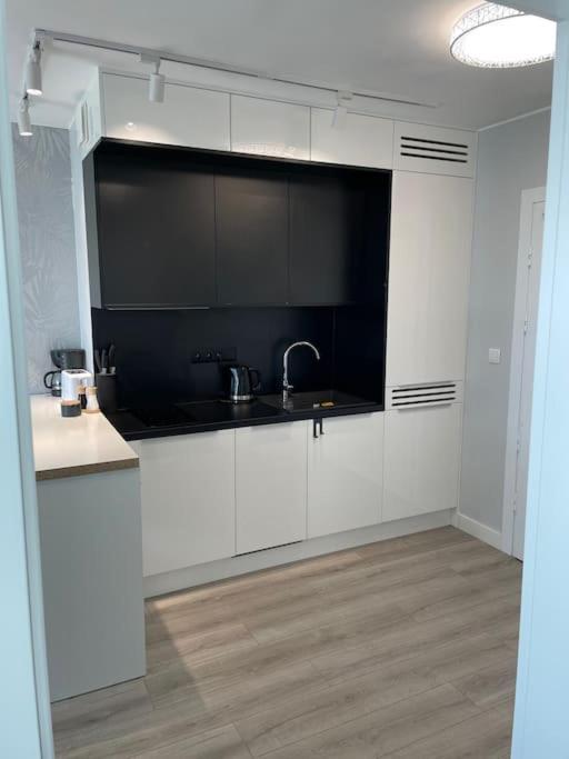 Apartament Z Widokiem Na Morze مينززدرويه المظهر الخارجي الصورة